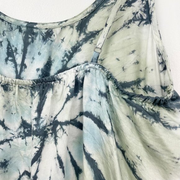 New Volcom Tie Dye Dreams Swingy Scoop Neck Tank Top Blue Multi Size Small - Picture 10 of 16